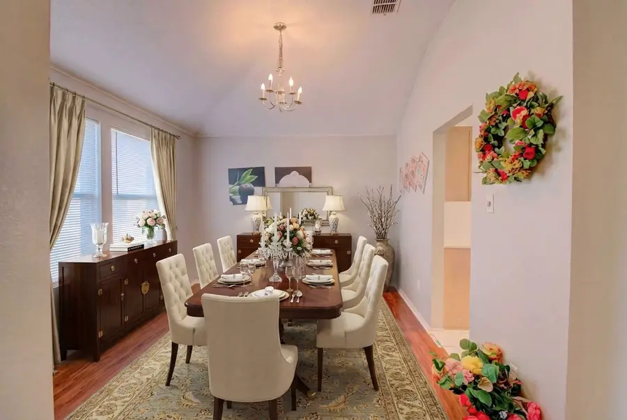 5517 Londonderry Court, Arlington, TX 76018 - Image #3