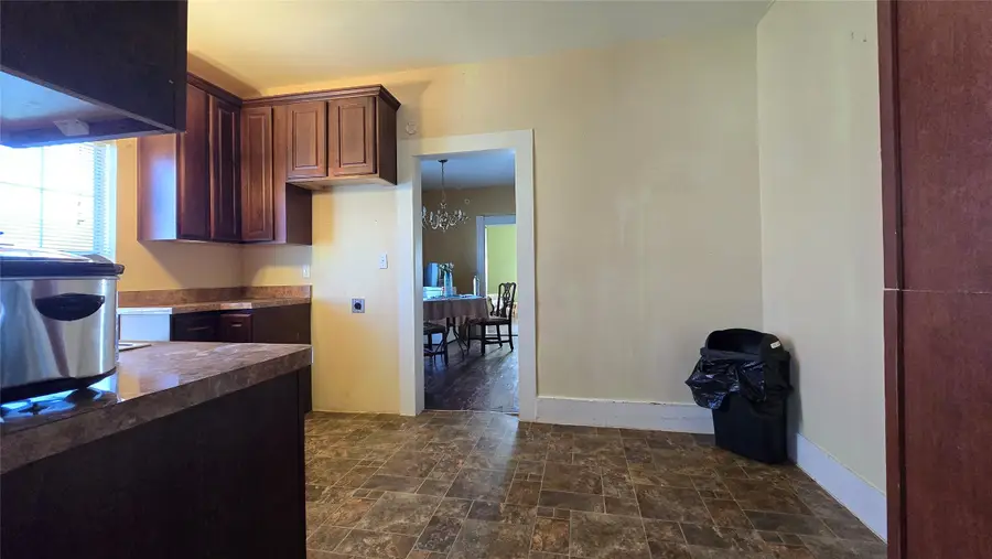 204 W Crossmain, Milford, TX 76670 - Image #3