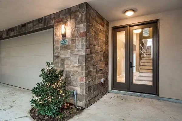 1717 Annex Avenue #202, Dallas, TX 75204