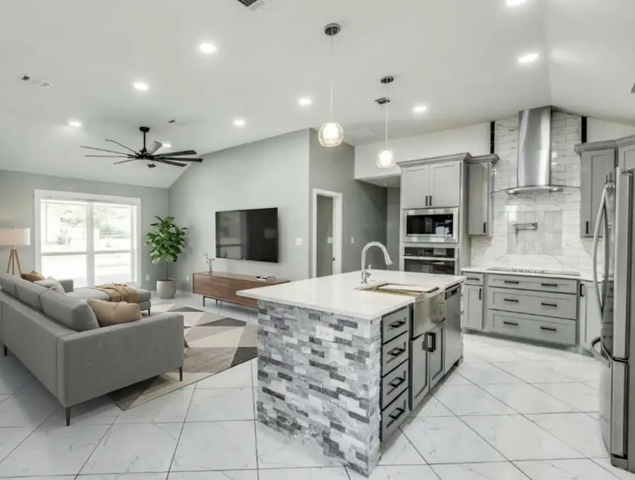 6524 Cinnamon Oaks Drive, Dallas, TX 75241 - #2