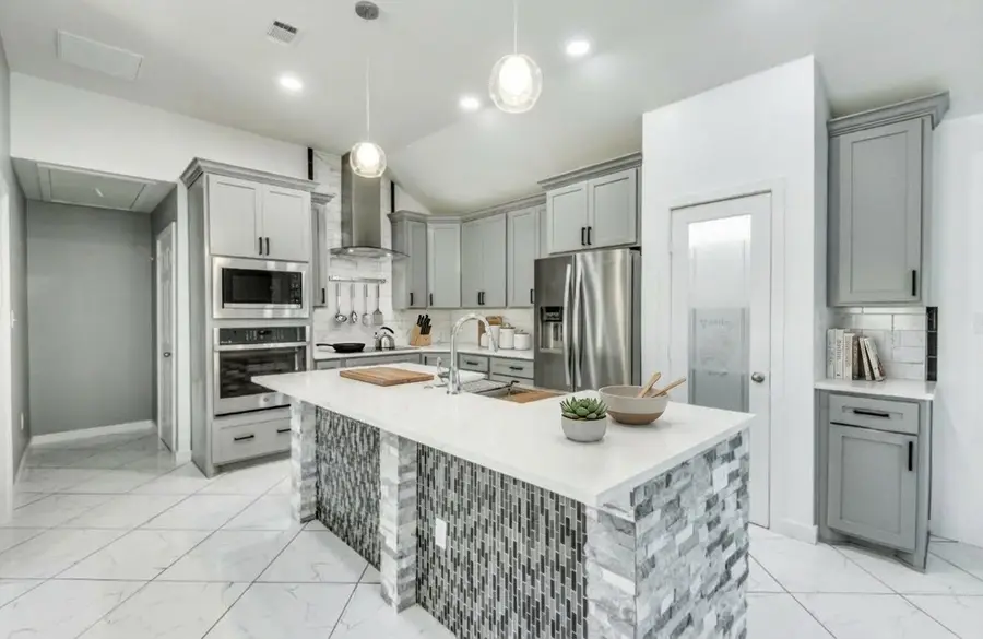 6524 Cinnamon Oaks Drive, Dallas, TX 75241 - #3