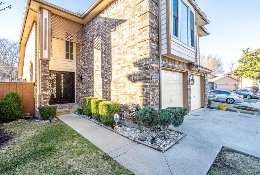 7407 Fox Crossing Court, Dallas, TX 75232 - Image #2