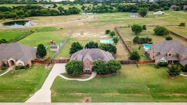 4650 Sunrise Lane, Midlothian, TX 76065 - Image #1