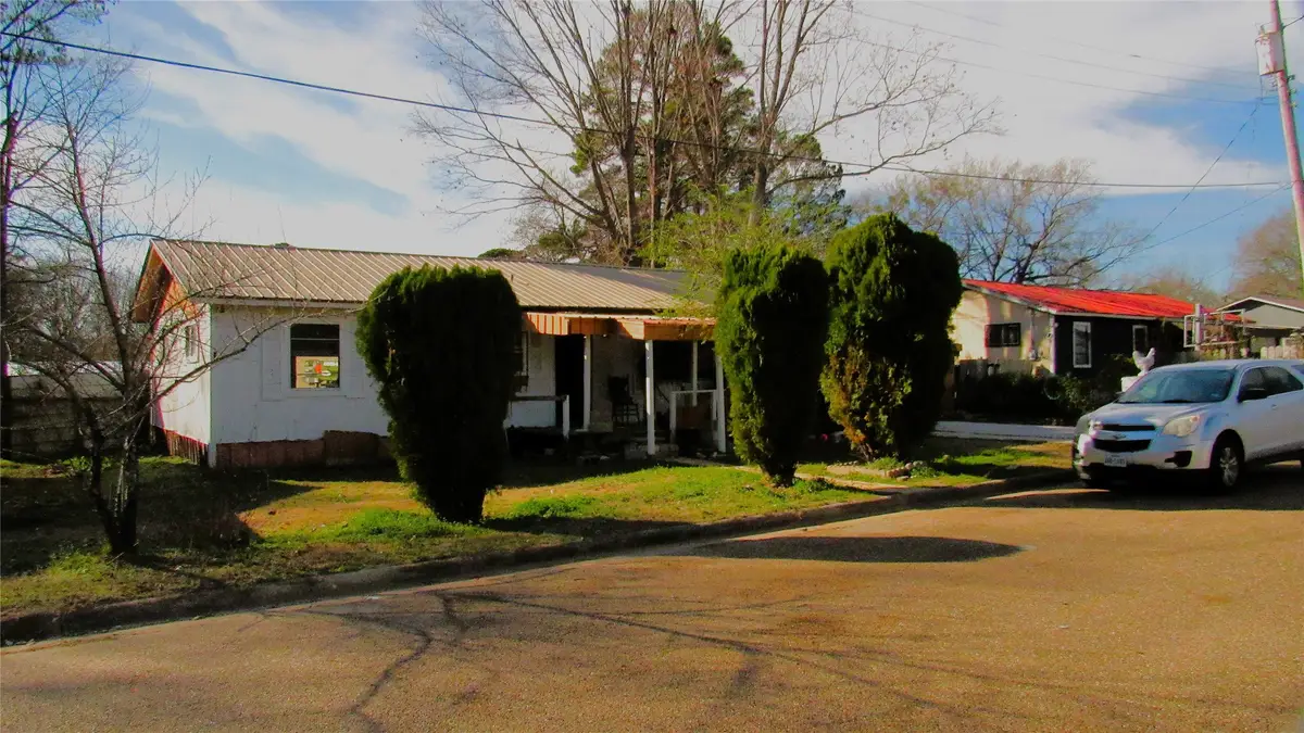 607 Pineland Street, Pittsburg, TX 75686 - Image #1