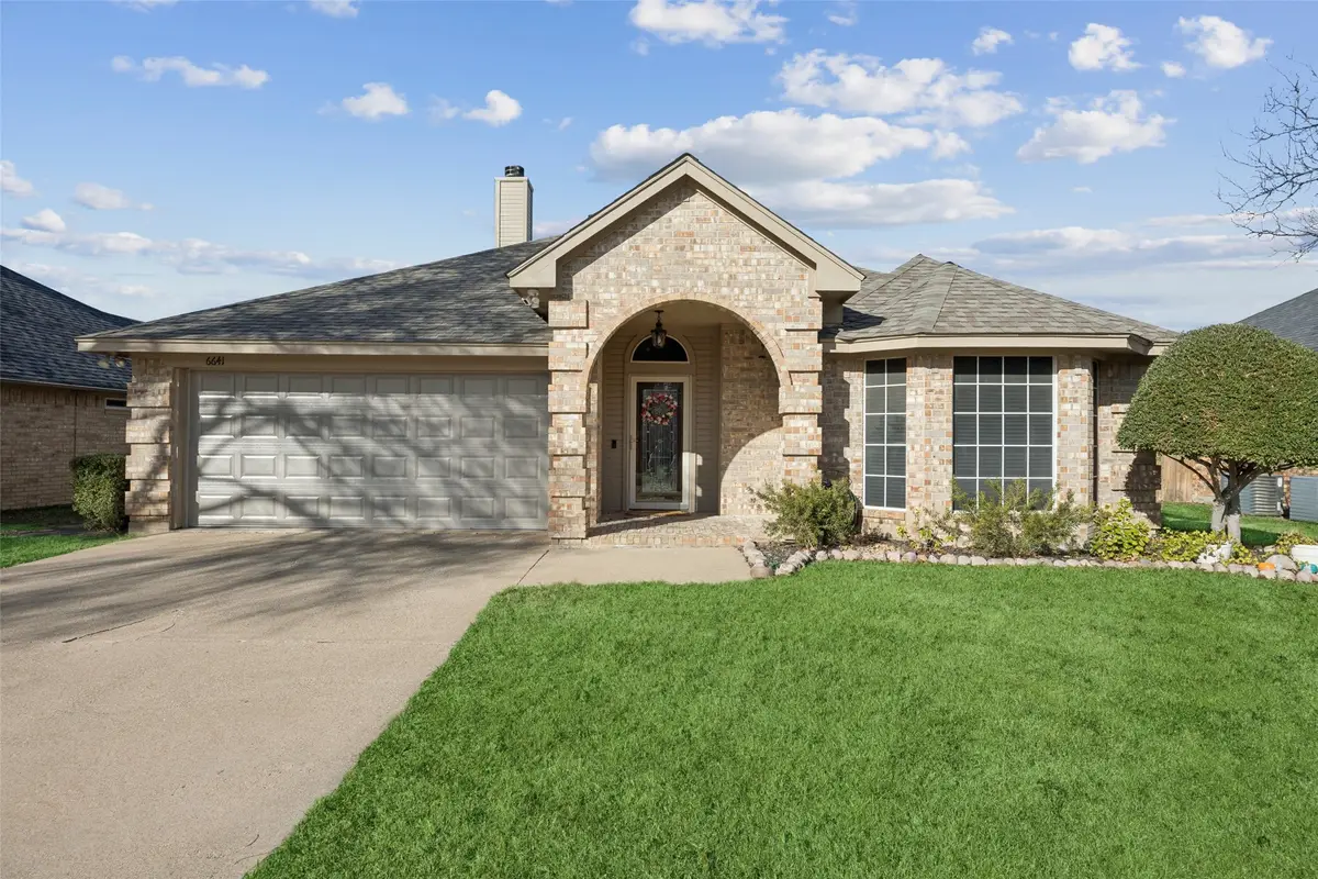 6641 Sunny Hill Drive, Watauga, TX 76148 - Image #1