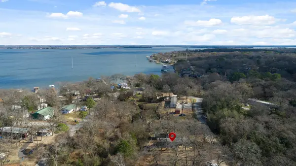 721 Queens Drive, Tool, TX 75143