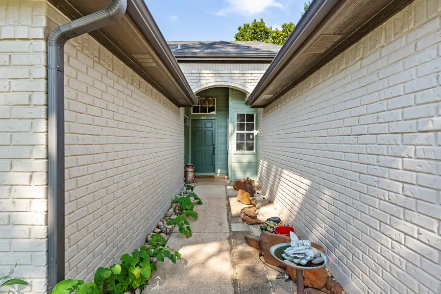 3422 Mercury Drive, Grapevine, TX 76051 - Image #3