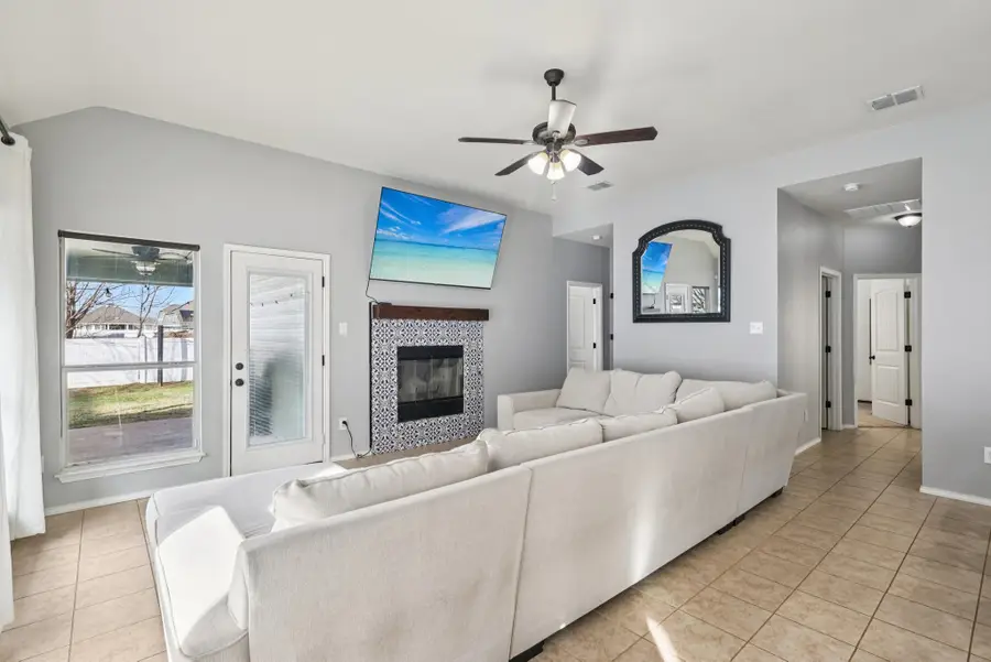 1633 Mary Lane, Providence Village, TX 76227 - Image #2