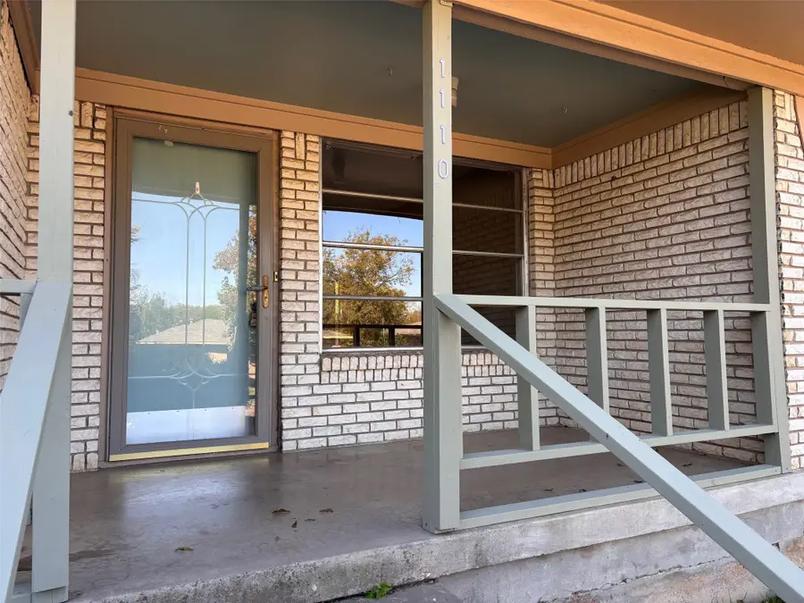 1110 Edinburg Lane, Denton, TX 76209 - Image #2