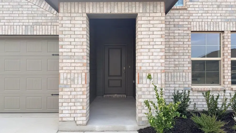 541 Marsh Street, Cleburne, TX 76033 - #2