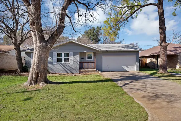 1110 Hollis Street, Arlington, TX 76013