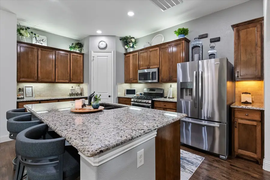 1010 Ivy Charm Way, Arlington, TX 76005 - Image #3