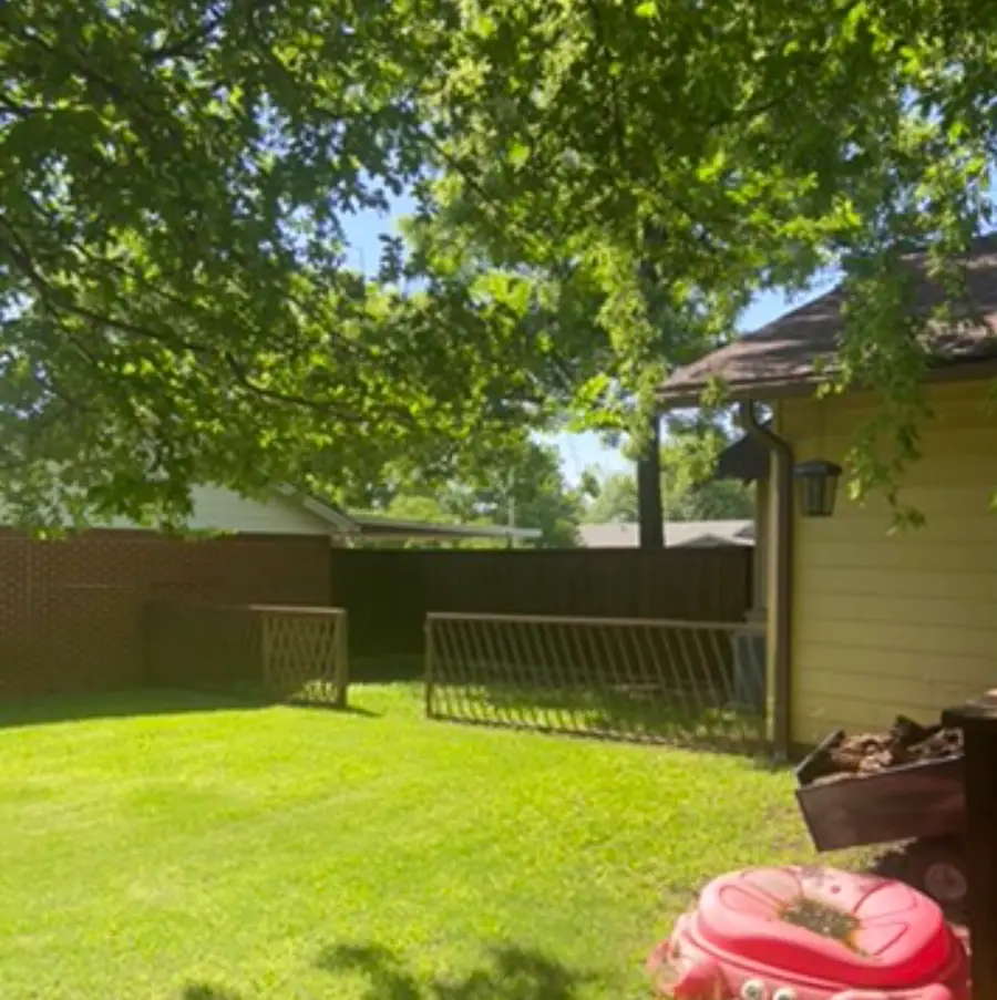 1106 Payne, Olney, TX 76374 - #2