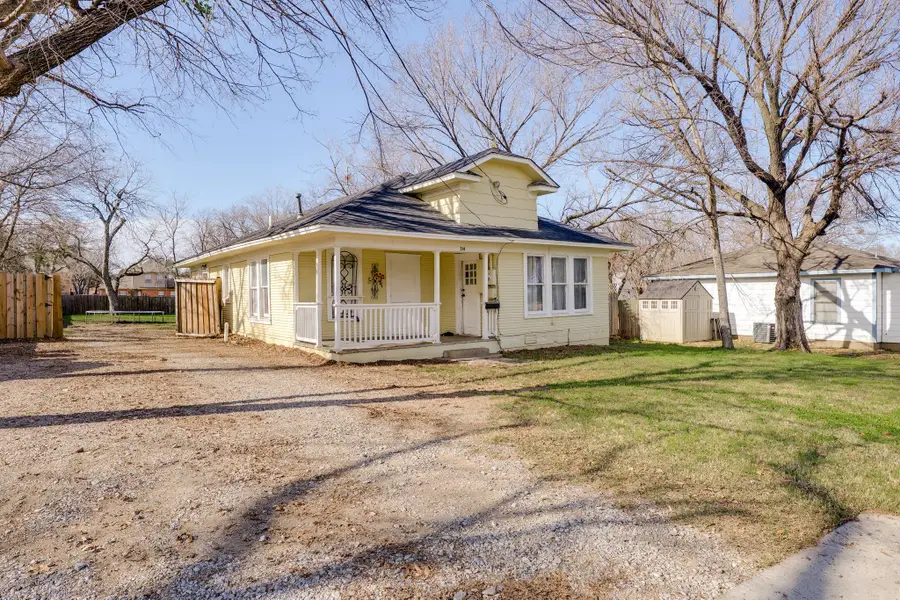 514 Pierce Street, Denton, TX 76201 - Image #2