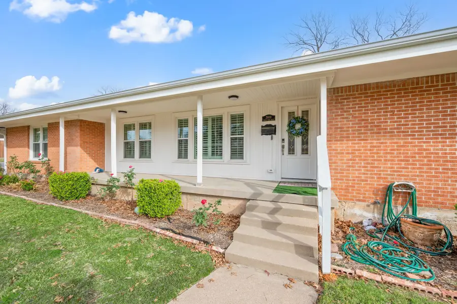 2900 Spruce Park Drive, Richland Hills, TX 76118 - Image #2