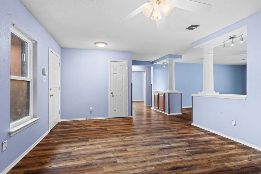 5281 Dillon Circle, Haltom City, TX 76137 - Image #3