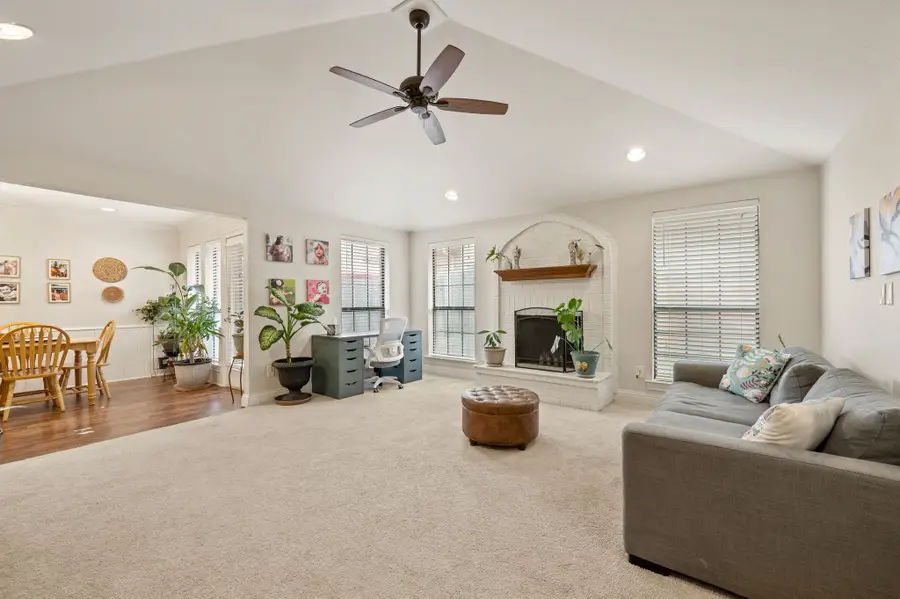 2611 Cummings Drive, Bedford, TX 76021 - Image #3