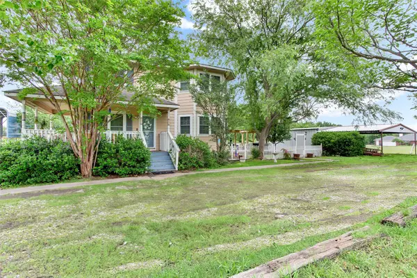 7634 Preston Road, Denison, TX 75020