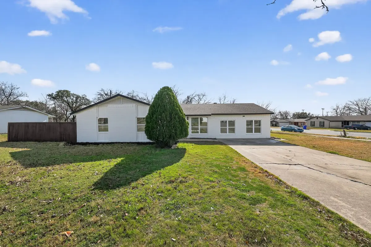 2808 Old North Road, Farmers Branch, TX 75234 - Image #1