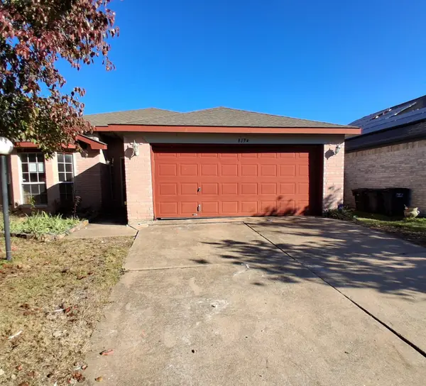 8194 Waterside Trail, Fort Worth, TX 76137