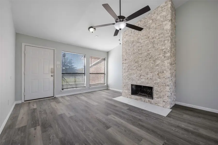 5701 Marvin Loving Drive, Garland, TX 75043 - Image #3