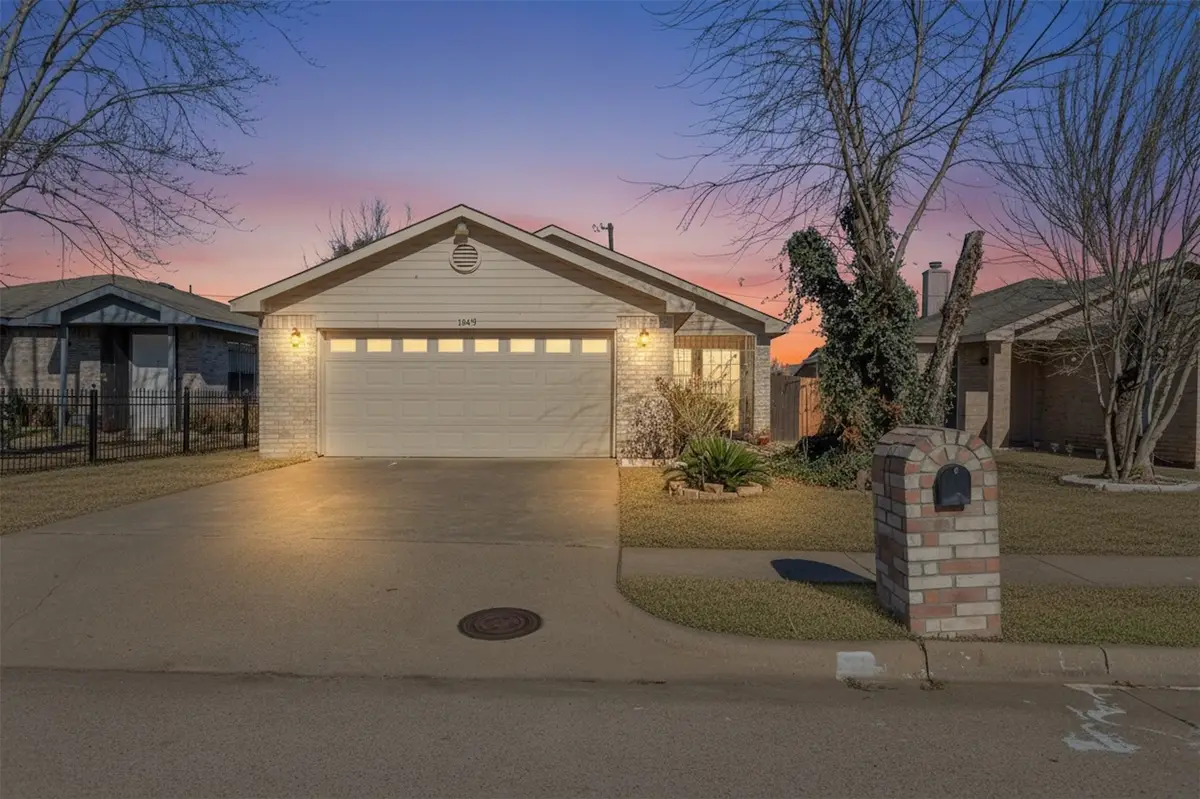 10419 Blackjack Oaks Drive, Dallas, TX 75227 - Image #1