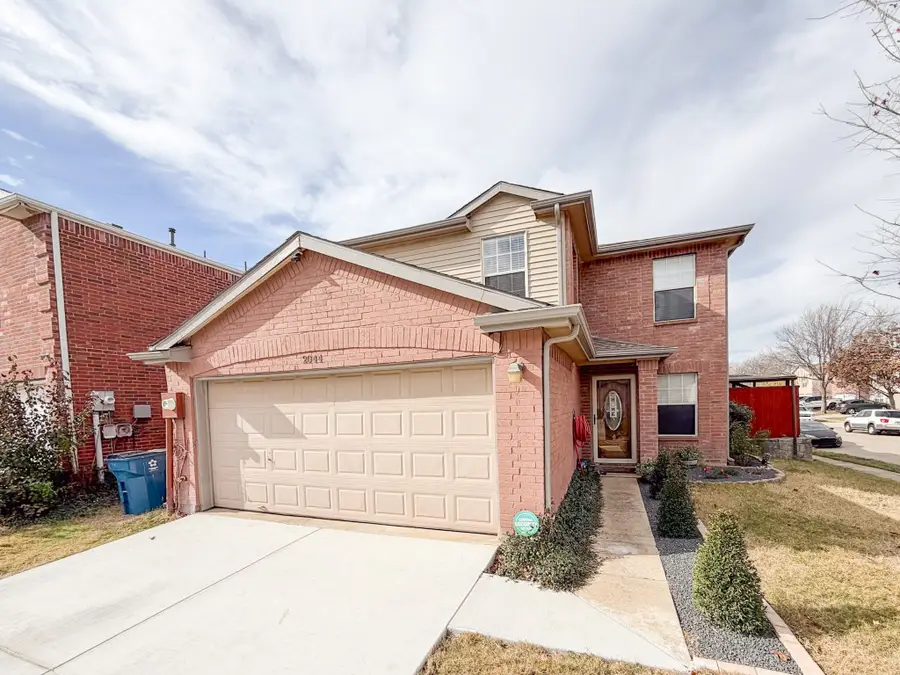 2044 Talon Drive, Lewisville, TX 75077 - #2