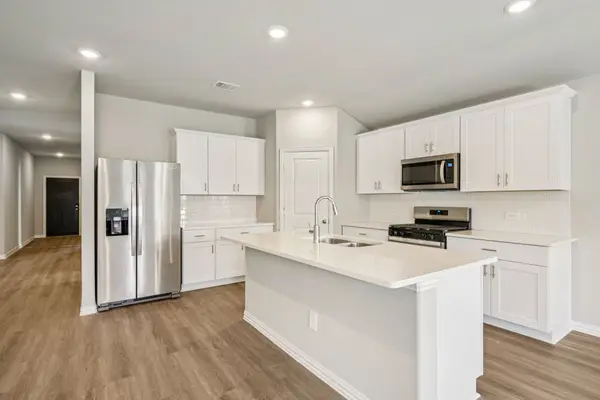 1372 Los Olmos Lane, Crandall, TX 75114