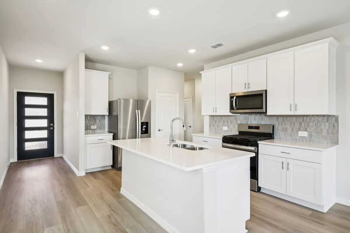 808 Leavenworth Drive, Princeton, TX 75071 - #1