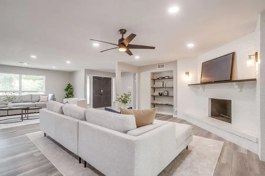 2536 Daisy Lane, Fort Worth, TX 76111 - Image #2