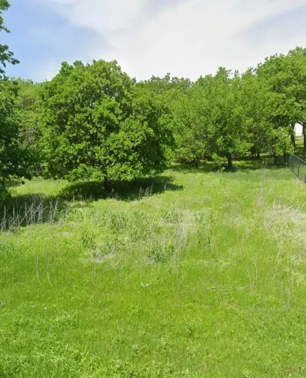 8064 Lax Drive, Fort Worth, TX 76126