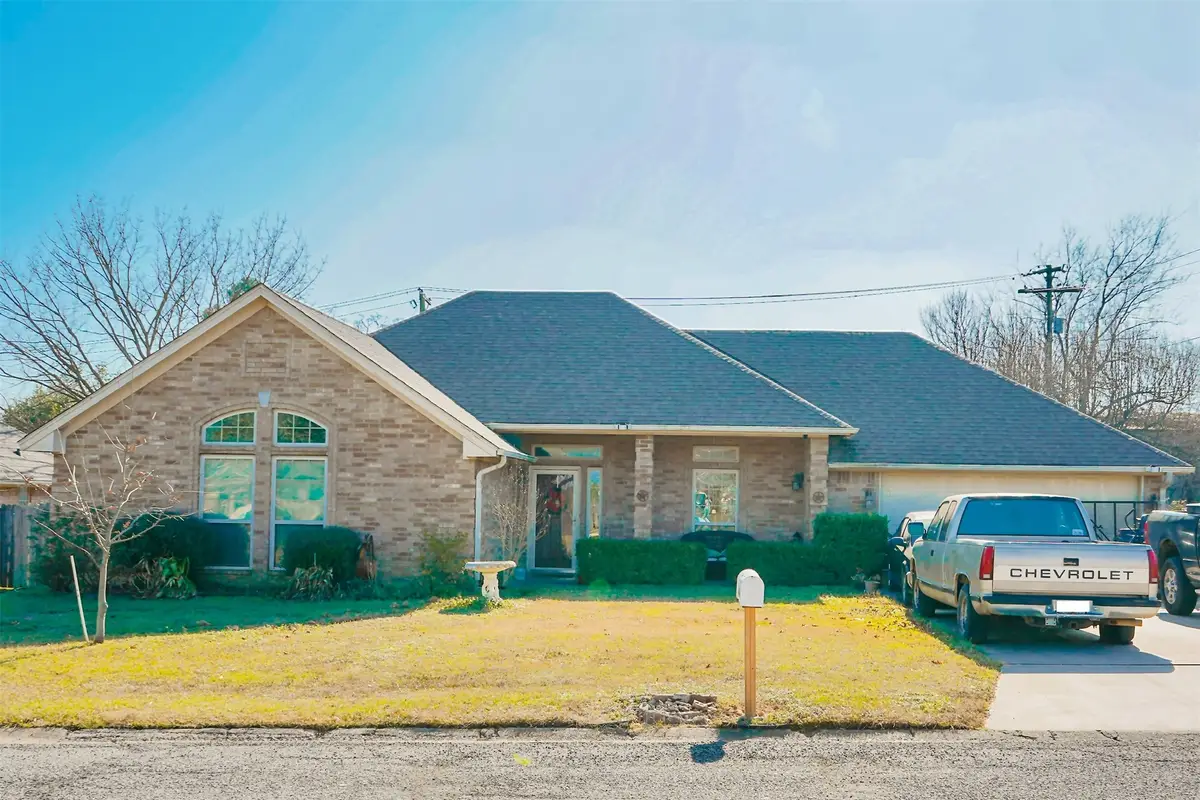 3740 Castlegate Drive, Paris, TX 75462 - #1