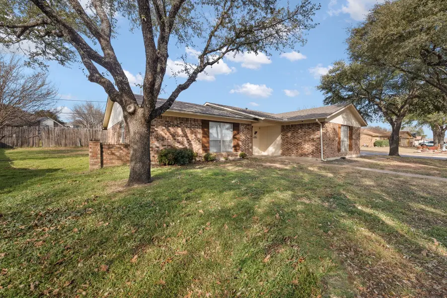 1000 Dorsey Street, Burleson, TX 76028 - #2