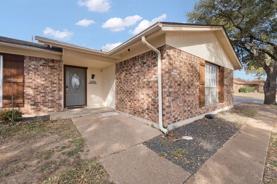 1000 Dorsey Street, Burleson, TX 76028 - #3