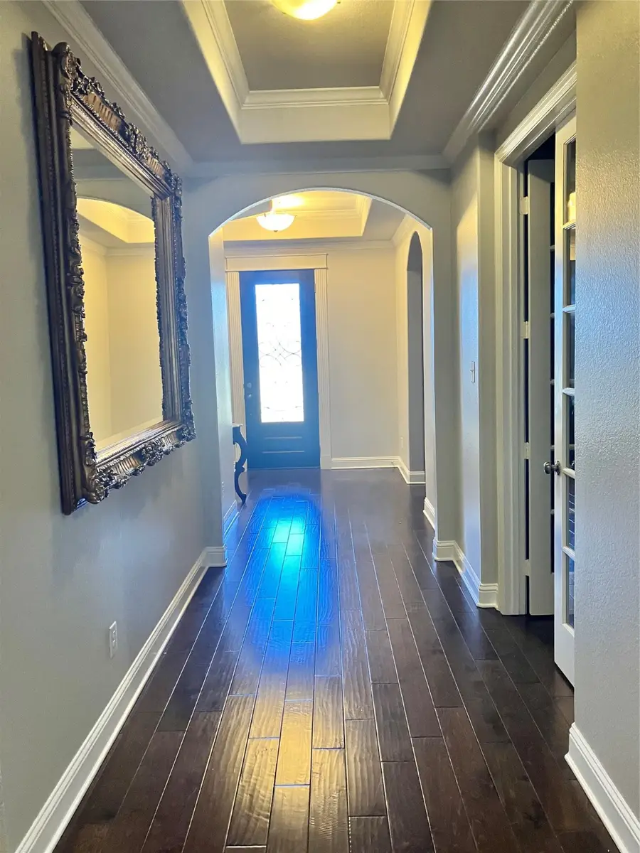 1016 Steamboat Drive, Hewitt, TX 76643 - Image #3