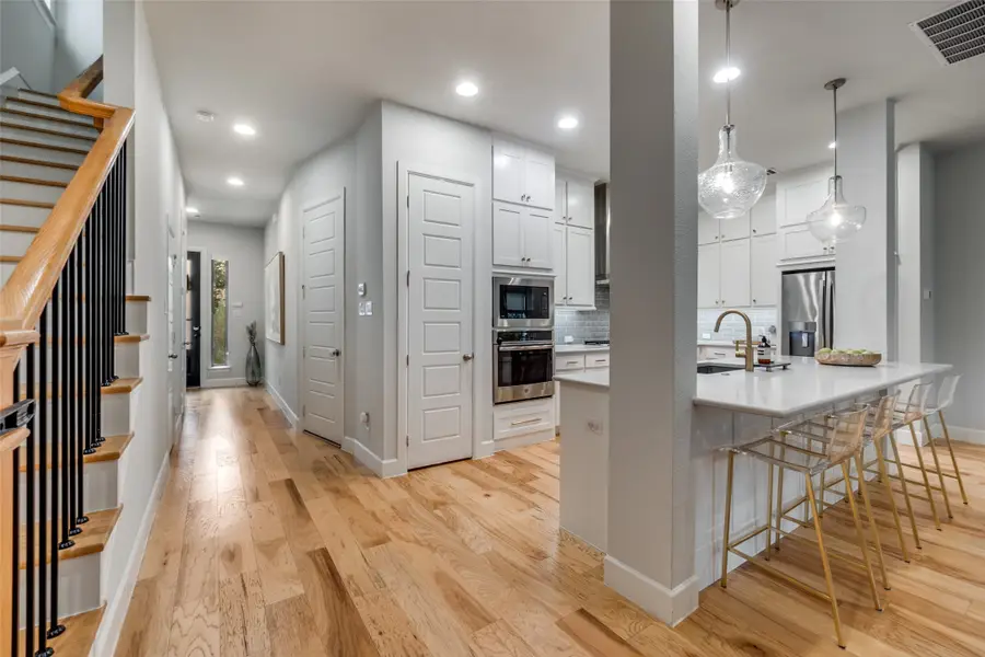 7047 Mistflower Lane, Dallas, TX 75231 - Image #3