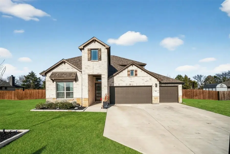 596 Randys Way, Pilot Point, TX 76258 - #2