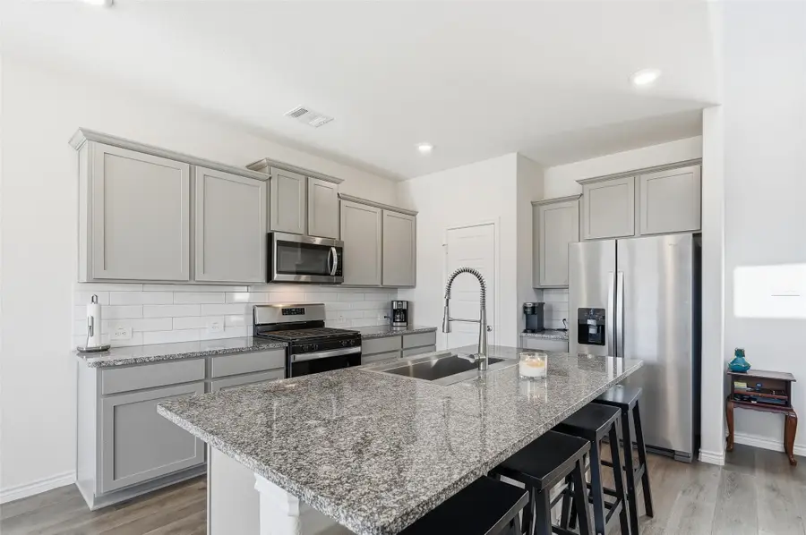 9816 Daisy Mae Lane, Aubrey, TX 76227 - #2