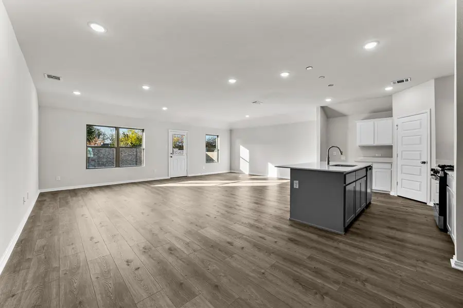 555 Forest Haven Drive, Van Alstyne, TX 75495 - #3