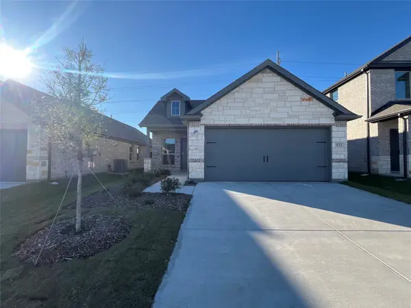 521 Epiphany Lane, Lavon, TX 75166