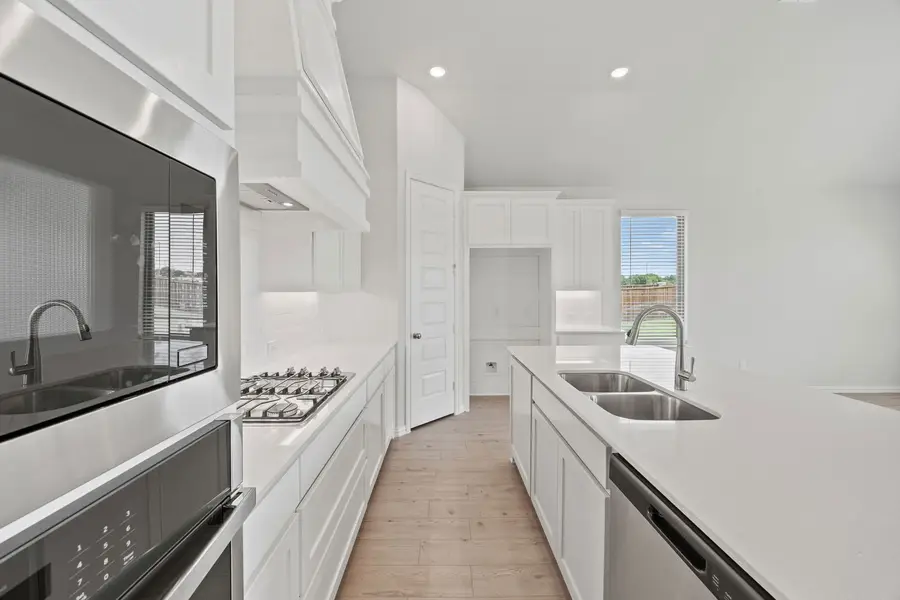 718 Tinsley Meadows Drive, Van Alstyne, TX 75495 - #2