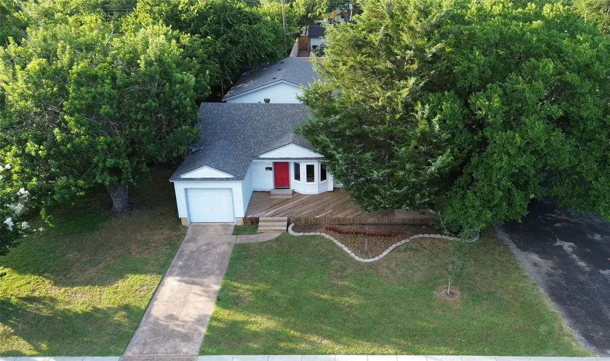 227 W Center Street, Duncanville, TX 75116 - Image #1