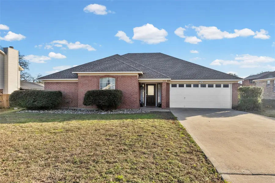 505 Highland Oaks Drive, Greenville, TX 75402 - Image #2
