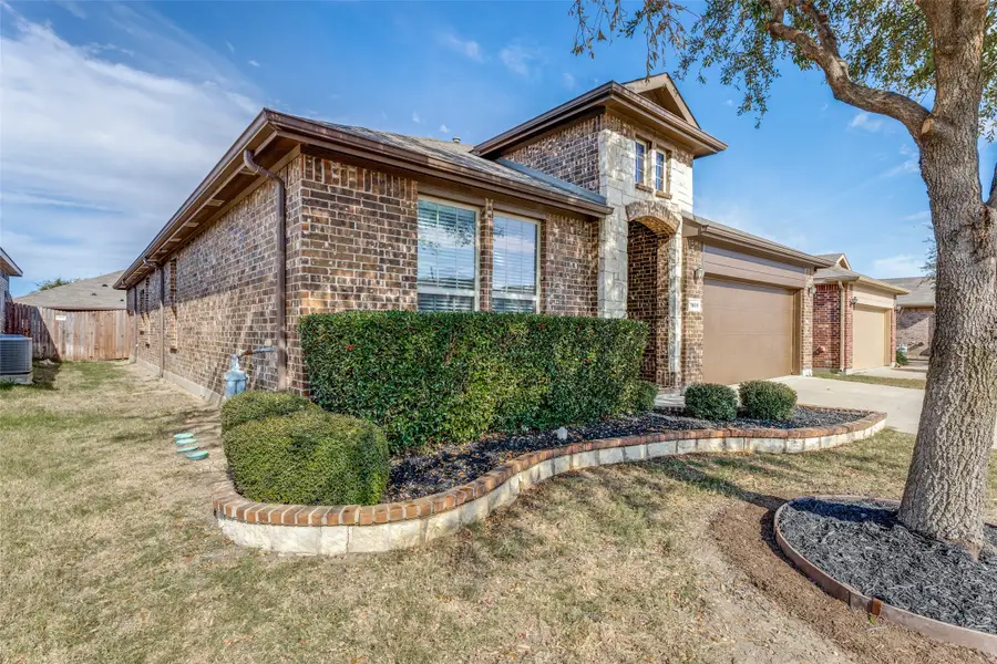 1809 Velarde Road, Fort Worth, TX 76131 - Image #2