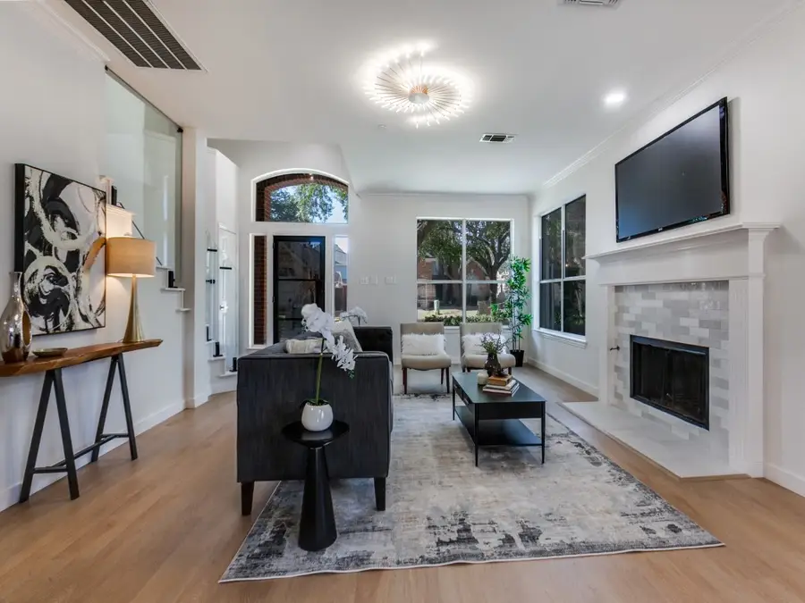 14624 Dickenson Court, Addison, TX 75001 - Image #3