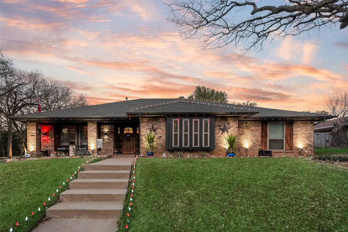 4505 Huntwick Boulevard, Arlington, TX 76016 - Image #1