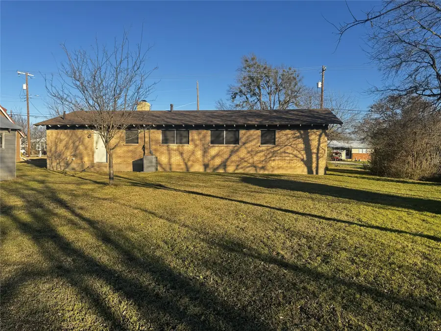 712 S Spears Street, Alvarado, TX 76009 - #2