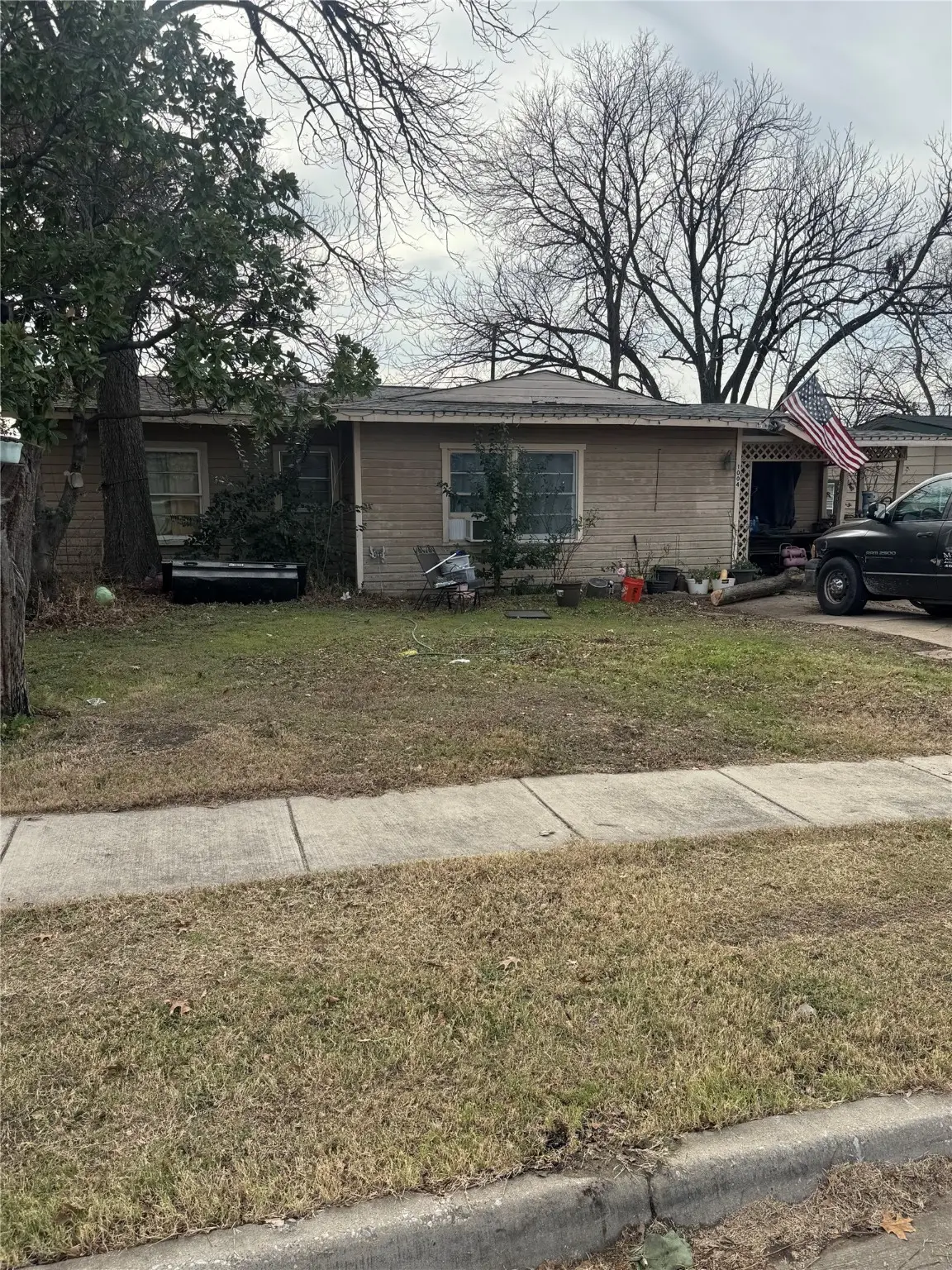 1004 E Lovers Lane, Arlington, TX 76010 - Image #1