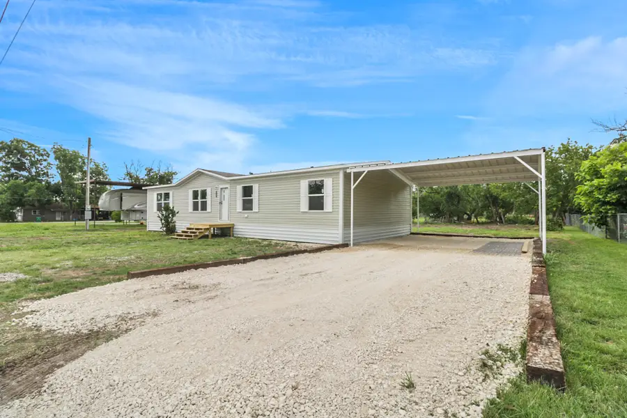 707 W 8th Street, Coleman, TX 76834 - #2