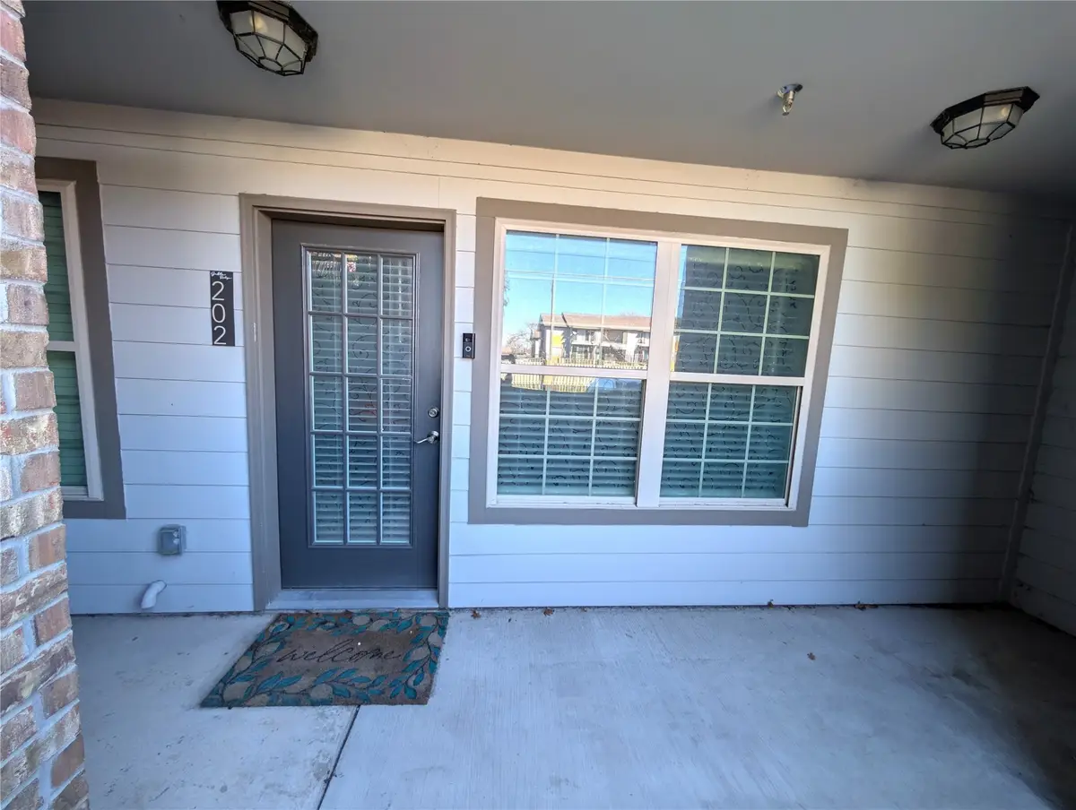 6108 Abrams Road #202, Dallas, TX 75231 - Image #1